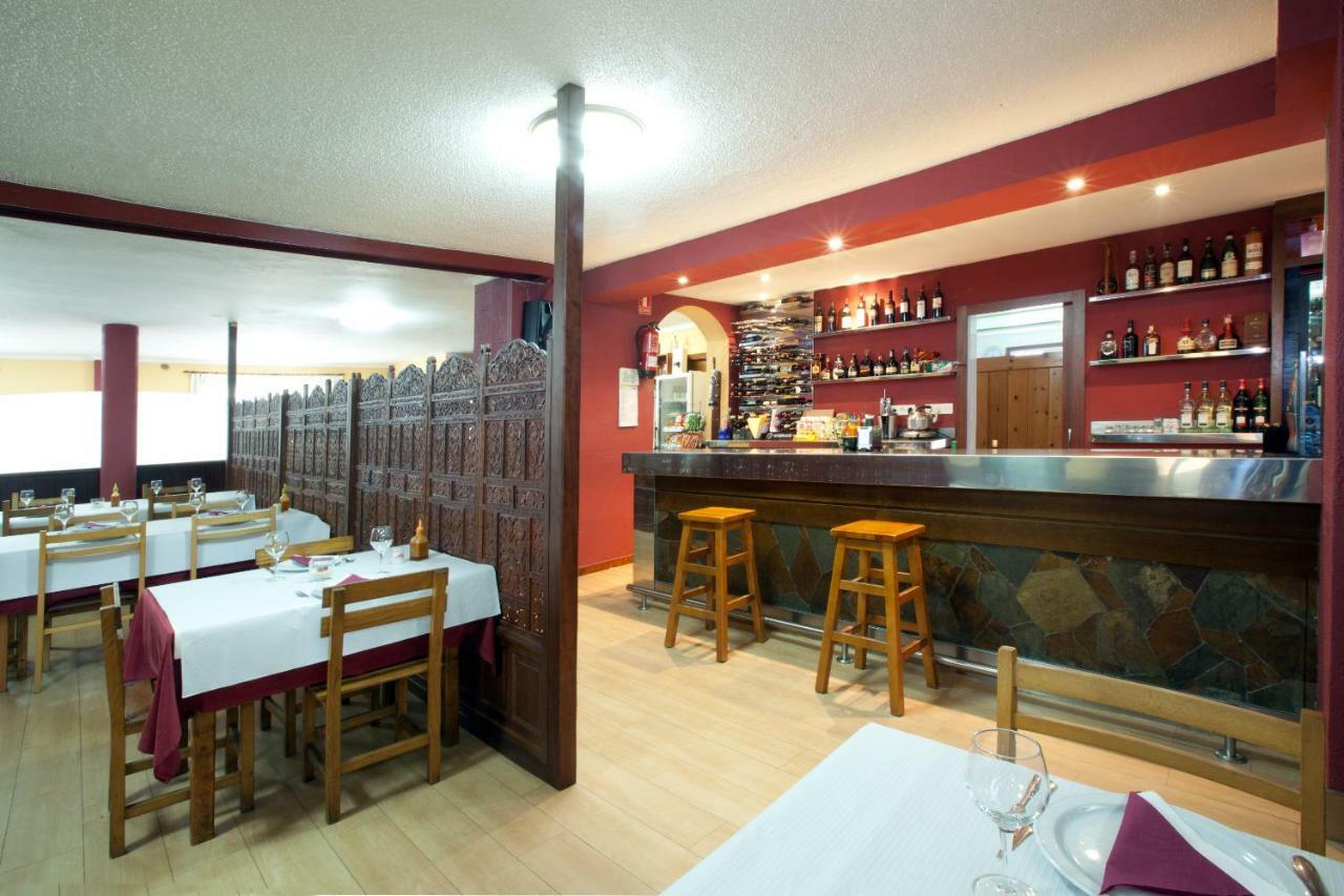 Hotel Terranova Oza dos Rios ภายนอก รูปภาพ